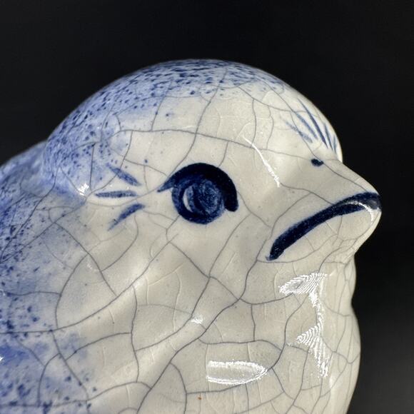 Vintage Dedham Bird Figurine Cobalt Blue & White Ceramic Crackle Glaze Design - Picture 11 of 12